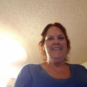 Meet your Posher, Debbie